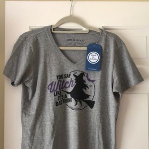 NWT T-shirt life is good